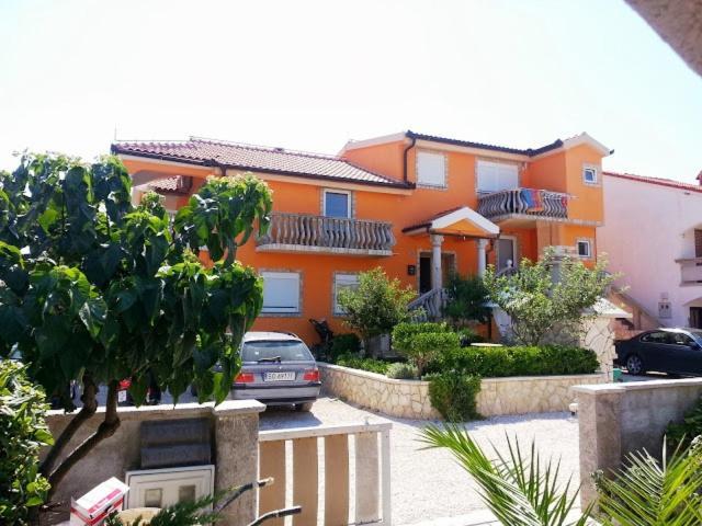 Nena Apartmani Vir Exterior photo